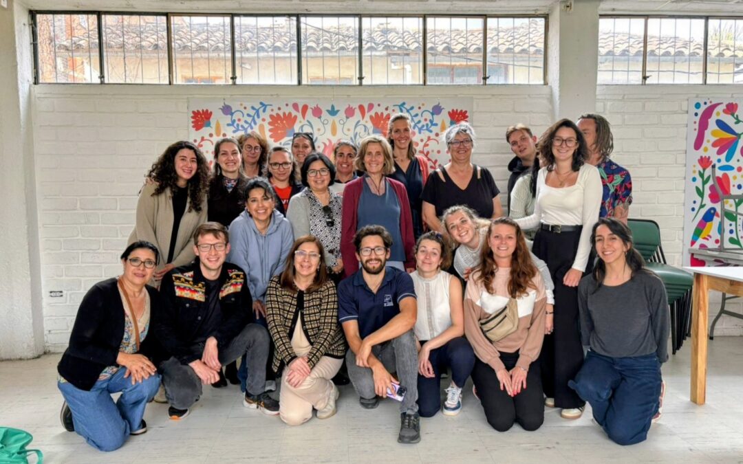 DECE y Vida Escolar de la Escuela Francesa de Cuenca Capacitan a Docentes de Primaria en Seguridad y Prácticas de Confianza