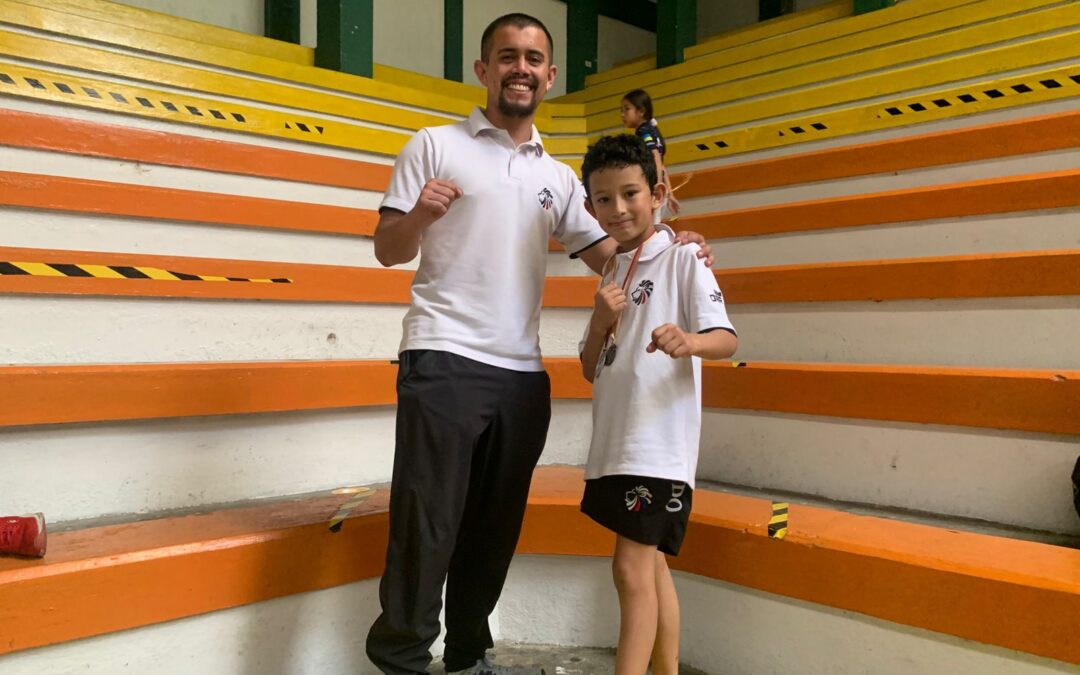 Emilio Vintimilla Obtiene Doble Medalla en el I Ecuador Taekwondo Challenger 2025