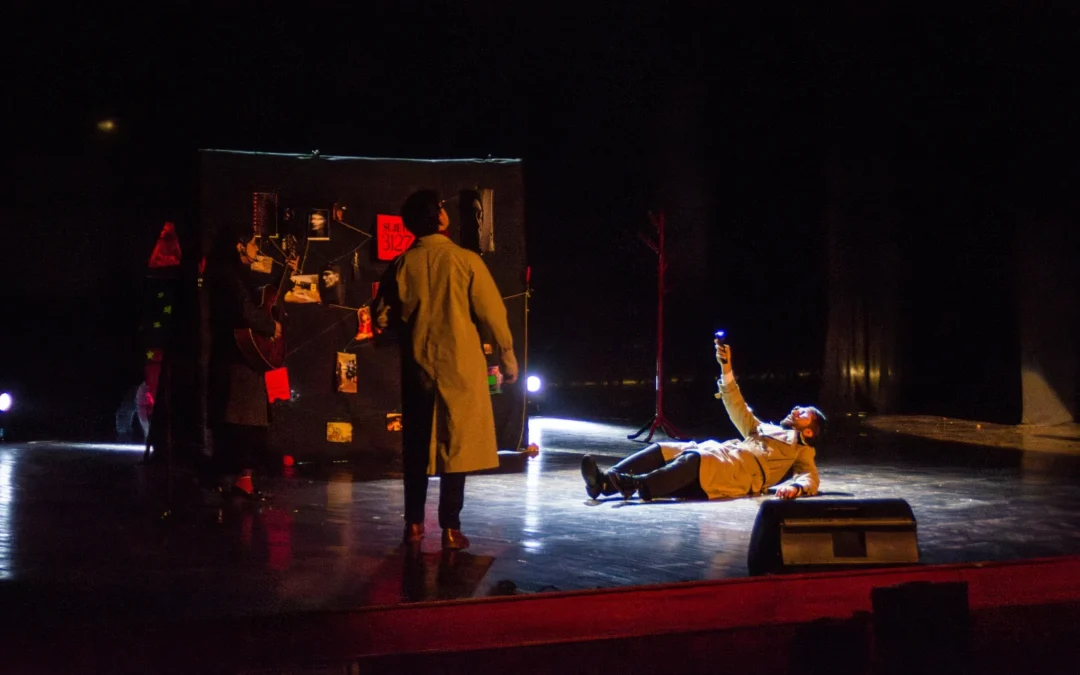 La Escuela Francesa de Cuenca asiste al estreno de “CASO 31-27: Lo Que no Vimos a Tiempo” en la Casa de la Cultura